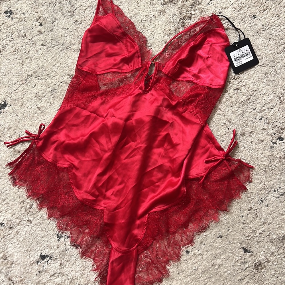 SOLD 🚨DO NOT BUY ❤️Honey Birdette “Amy” Lounge set